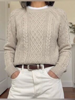 GAP Women's Cable Knit Crewneck Sweater in Beige